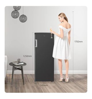 Congelador Vertical CHiQ Negro