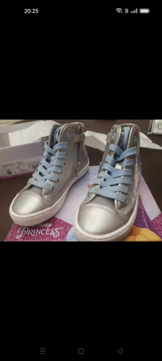 Scarpe Cenerentola bambina stivaletto