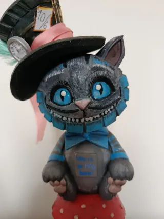 Statua Stregatto Alice Paese delle Meraviglie