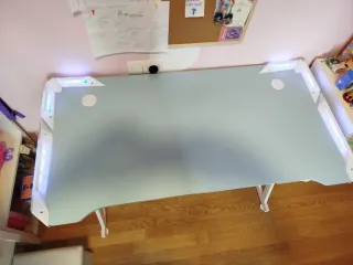 Mesa  escritorio Gaming azul con led