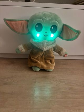 Peluche Bebé Yoda Disney