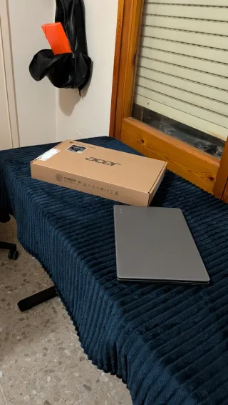 Acer Chromebook Plus 514 Gris AMD RYZEN 5