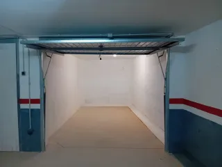 Se alquilan cocheras en Manzanares (Ciudad Real)