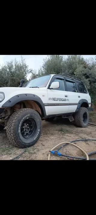 Neumáticos nuevos All Terrain 16 4x4