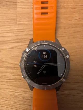 Garmin Fenix 6 Sapphire con correa de titanio
