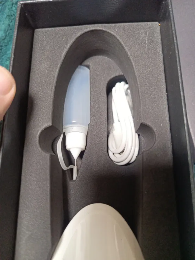 Limpiador Facial MAEA Blanco/Plateado