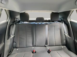 Peugeot 2008 BlueHDi 130 S&S Allure EAT8 96 kW (130 CV)