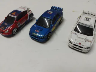 Lote 5 coches de rally 1/64