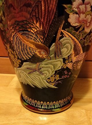 Jarrón Vintage Japonés Cerámica Negro y Dorado