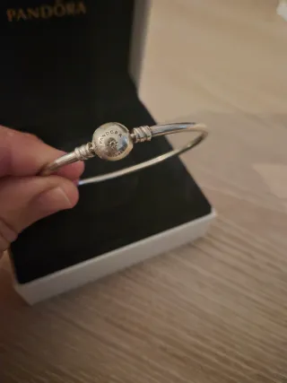 Pulsera original Pandora Rey León