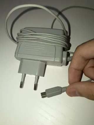 Nintendo 2DS Negra y Azul