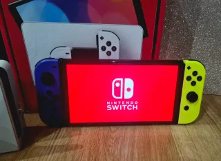 Nintendo Switch OLED + Accesorios