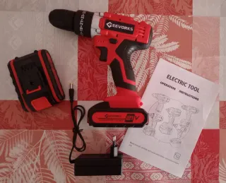 Taladro, Atornillador, Percutor con 2 Baterías