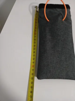 Bolsita Faraday Gris con Cierre Naranja