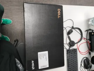 Dell Latitude 5511 Táctil Core i7 32 GB ram