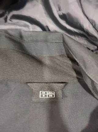 Chaqueta chica IZAS negra para frio y nieve