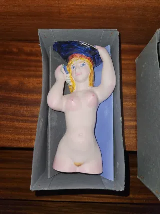 Figura mujer sargadelos World fishing