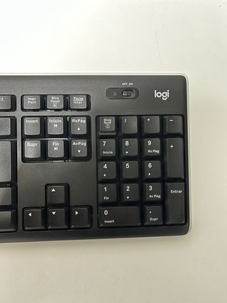 Teclado inalámbrico Logitech Negro