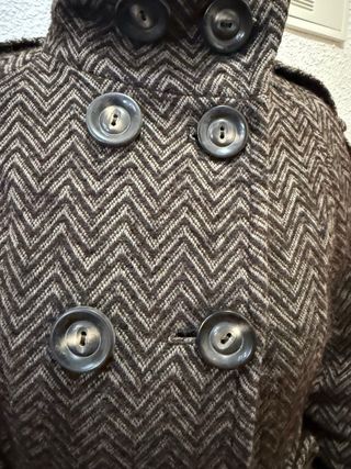 Abrigo de mujer con cinturón