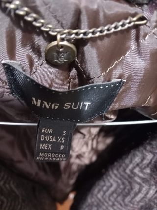 Abrigo de mujer con cinturón