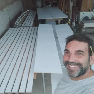 Empresa y toda la maquinaria de carpintería