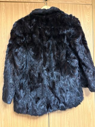 Abrigo de pelo natural negro/marrón