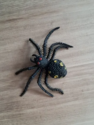 Araña Goma Vintage Gigante Hong Kong