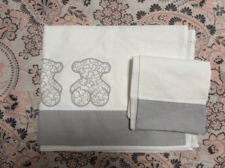 Moisés de mimbre con soporte