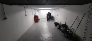 Casa pareada a 200 metros de la playa Elviria, Mar