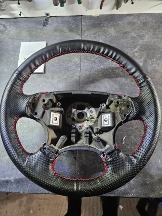 Volante Seat Ibiza GT TDI Negro Costura Roja