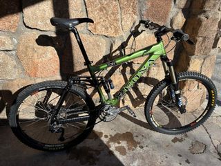 Bicicleta Enduro Kona Coilair