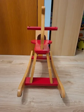 Caballito balancín de madera Janod