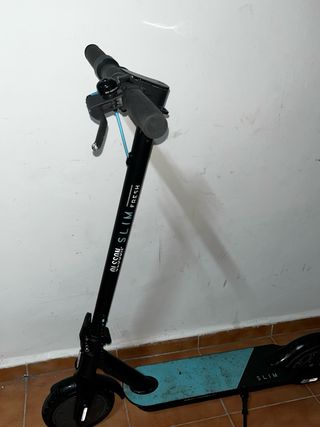 Patinete eléctrico negro