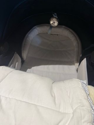 Capazo y chasis CYBEX e-Priam