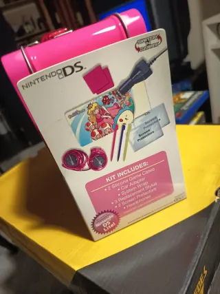 Caja Metálica Nintendo DS Princesa Peach