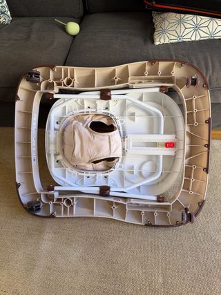 Andador bebé con juguetes