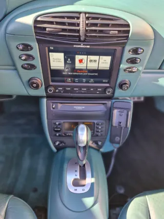 Porsche 911 carrera 4