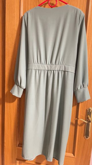 Vestido cruzado verde fiesta corto