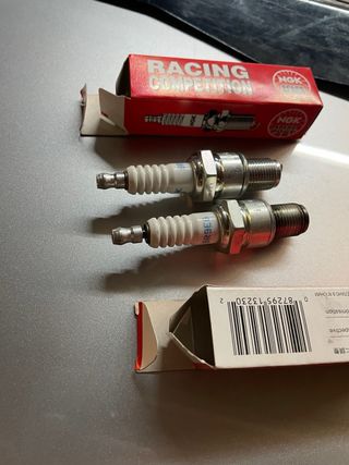 2 Bujías NGK BR9EG