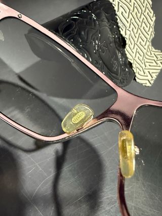 Gafas de sol Versace rosas y doradas