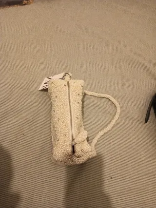 Bolso de fiesta con perlas