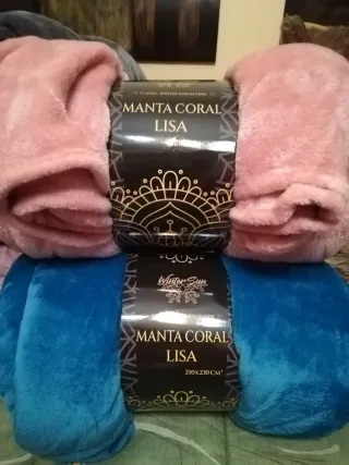 Manta Coral Lisa 210x230 cm,cama 135