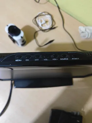 Televisor 14 i-Joy Negro.Incluye HDMI