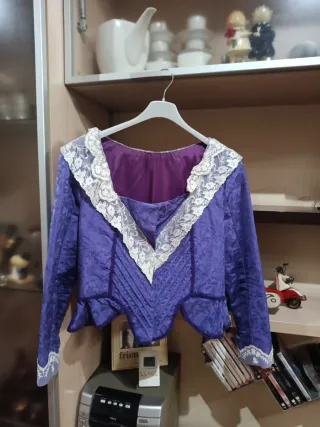 Corpiño Fallera Morado y Blanco