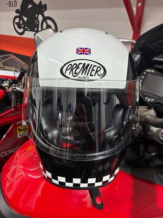 Casco Moto Premier Negro y Blanco