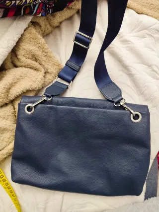 Bolso Desigual Azul. Prácticamente nuevo
