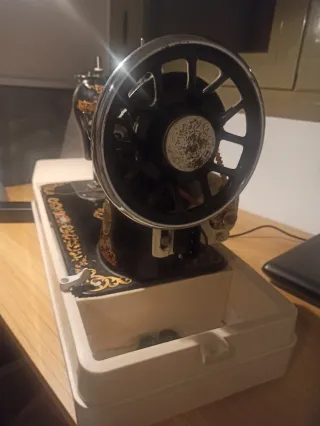 Máquina de coser antigua Singer