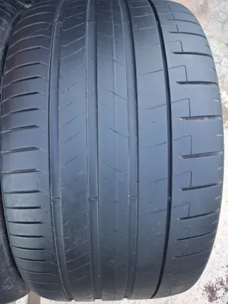 Neumáticos 305/30 R21