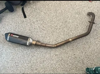 Keeway RKF125 + tubo chinaprovic + retros sport