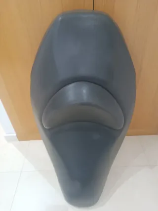 Asiento Suzuki Burgman UH 125 (2007)